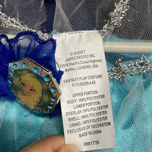 2 Disney Frozen Elsa  and Anna Dress up/Costume dress - Picture 6 of 7
